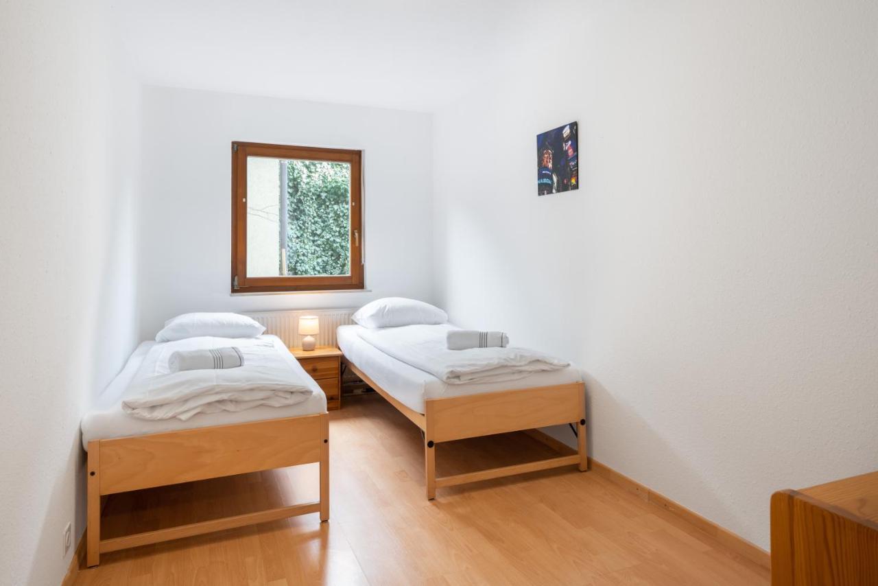 Between Lakes Apartments - 58 Интерлакен Екстериор снимка