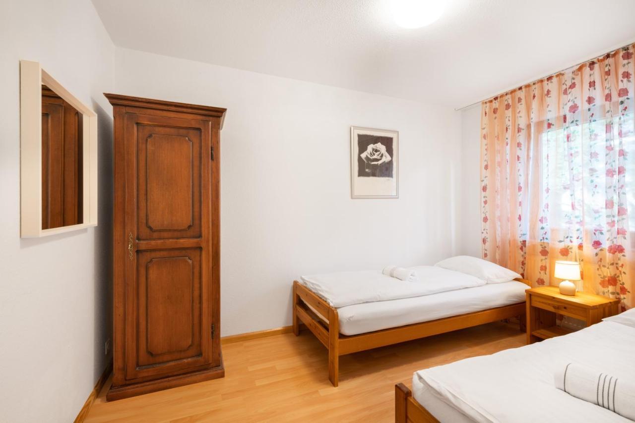 Between Lakes Apartments - 58 Интерлакен Екстериор снимка