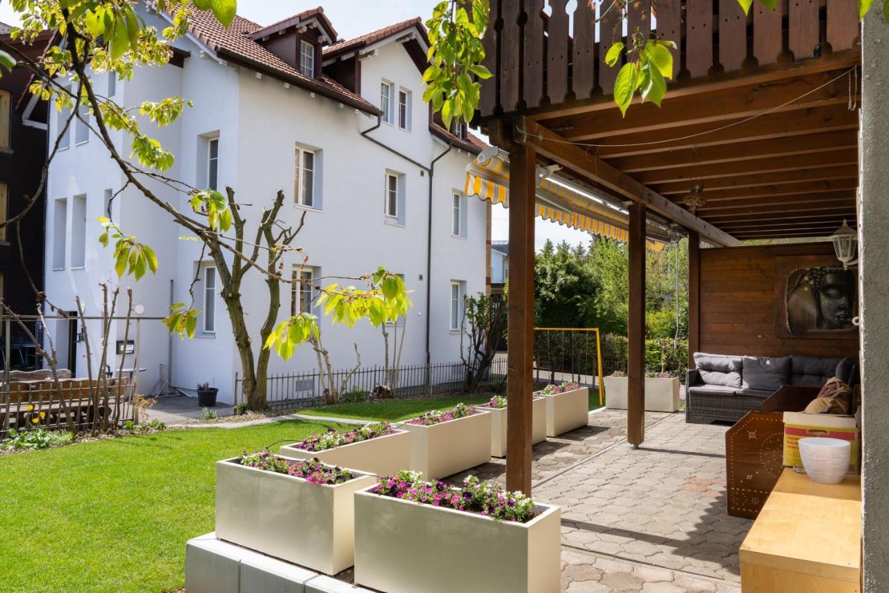 Between Lakes Apartments - 58 Интерлакен Екстериор снимка