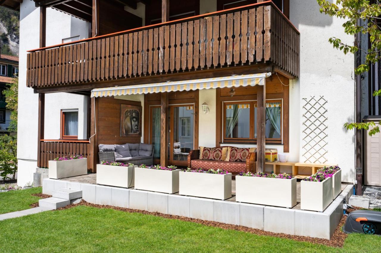 Between Lakes Apartments - 58 Интерлакен Екстериор снимка