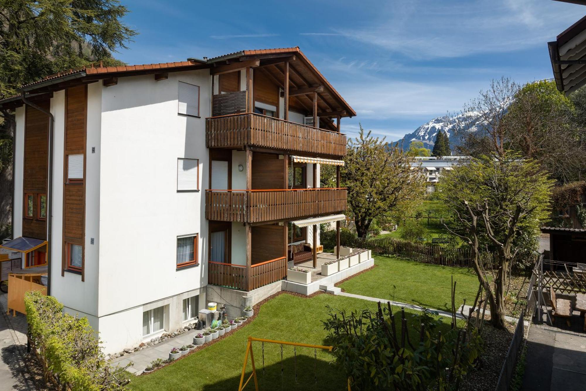 Between Lakes Apartments - 58 Интерлакен Екстериор снимка