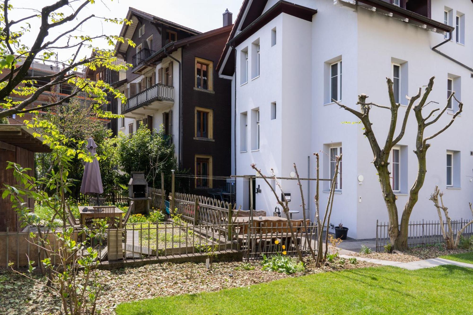 Between Lakes Apartments - 58 Интерлакен Екстериор снимка