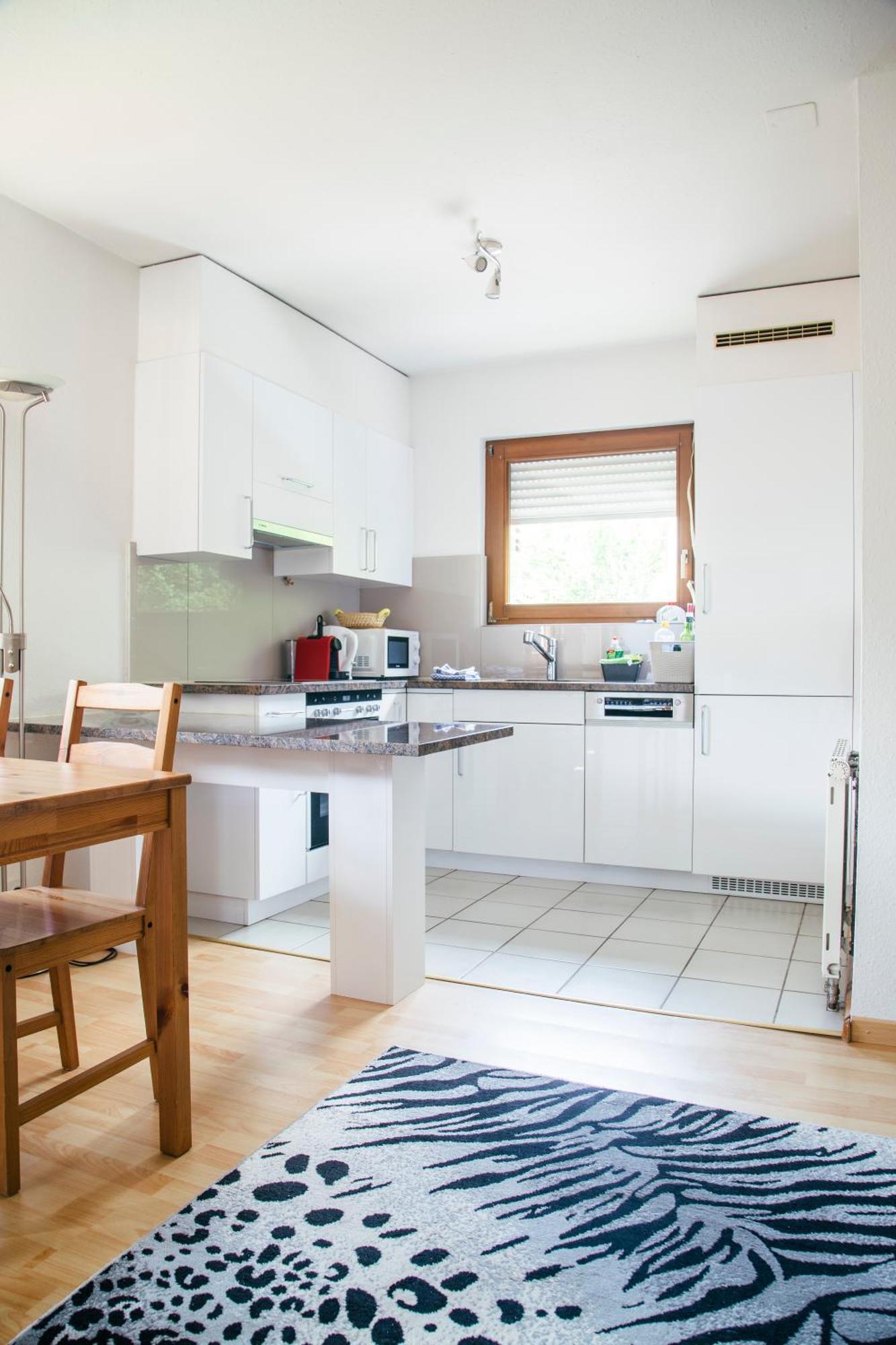 Between Lakes Apartments - 58 Интерлакен Стая снимка