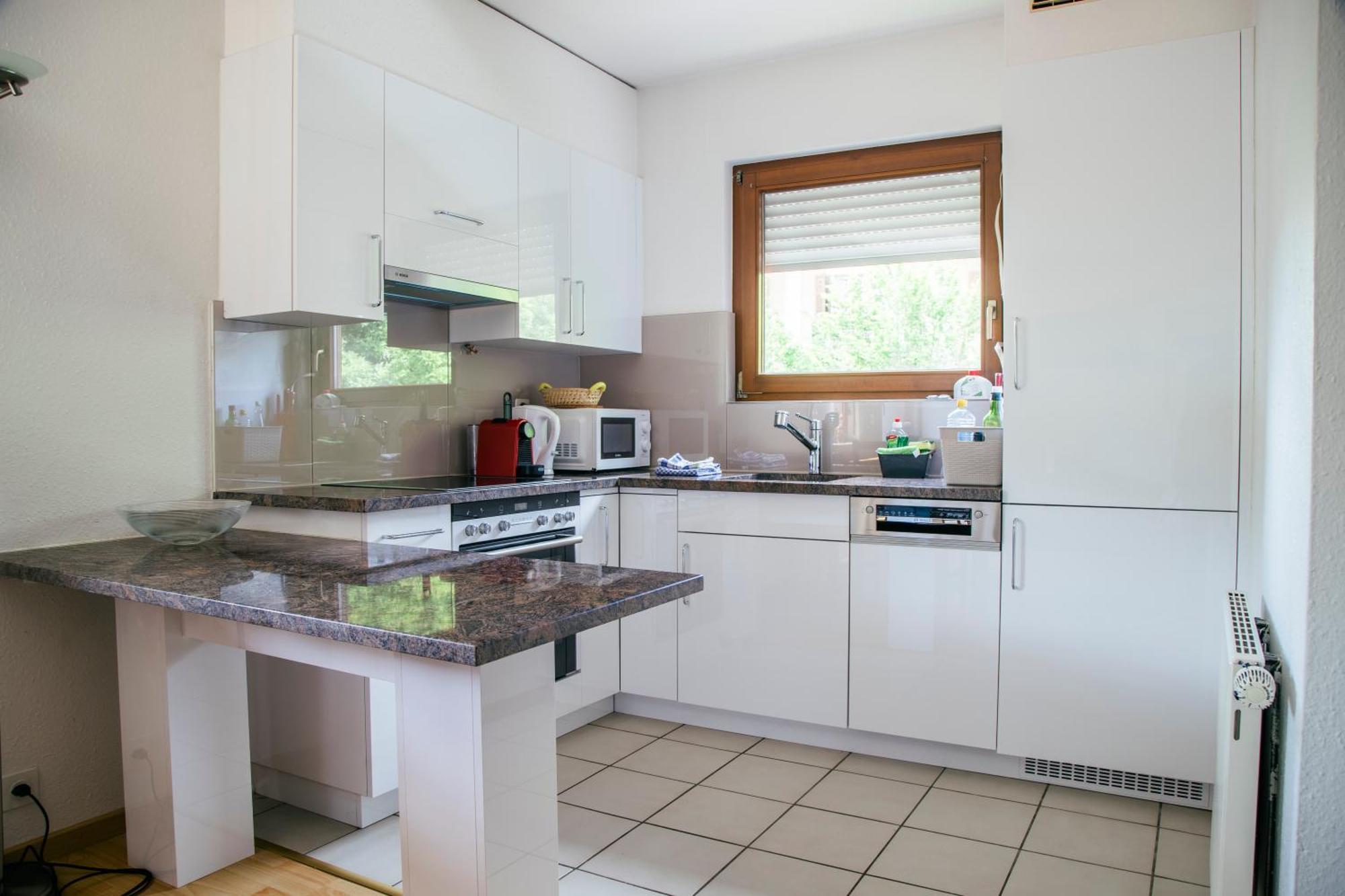 Between Lakes Apartments - 58 Интерлакен Стая снимка